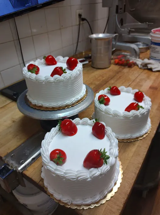 Parisi Bakery Picture 5