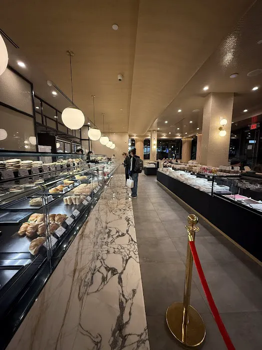 The French Workshop Picture 6