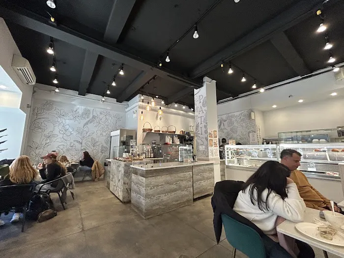 Patis Bakery Picture 2