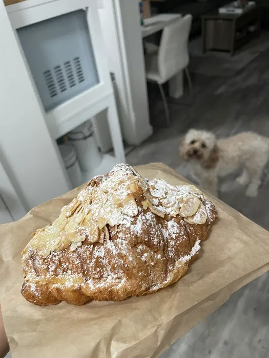 Patis Bakery Picture 6