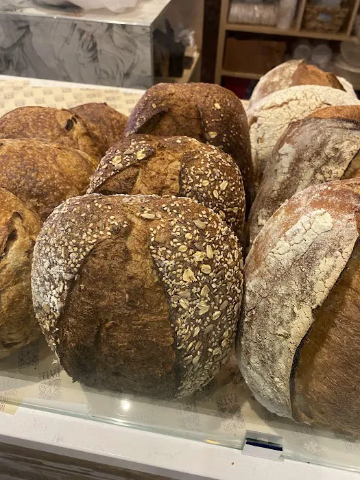 Patis Bakery Picture 7