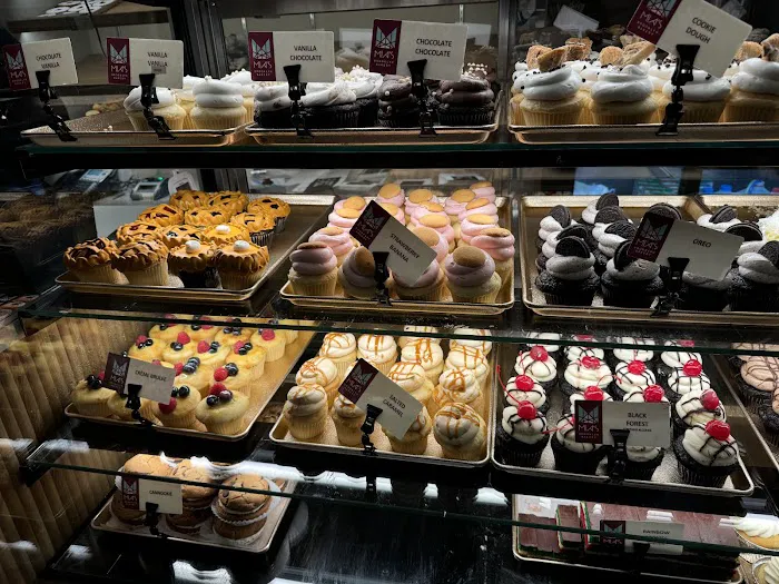 Mia's Brooklyn Bakery Picture 1