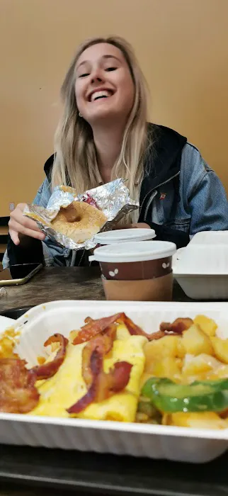 Yorkville Bagel & Cafe Picture 8