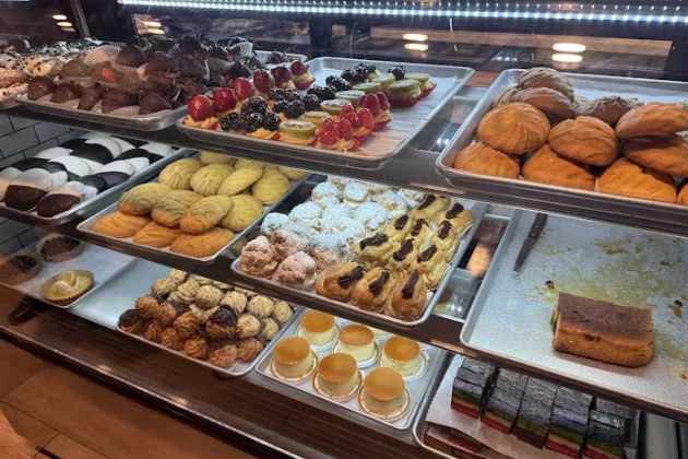 Lety's Bakery and Cafe