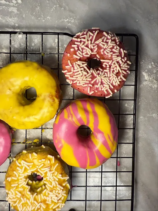 Maki's Donuts Picture 5