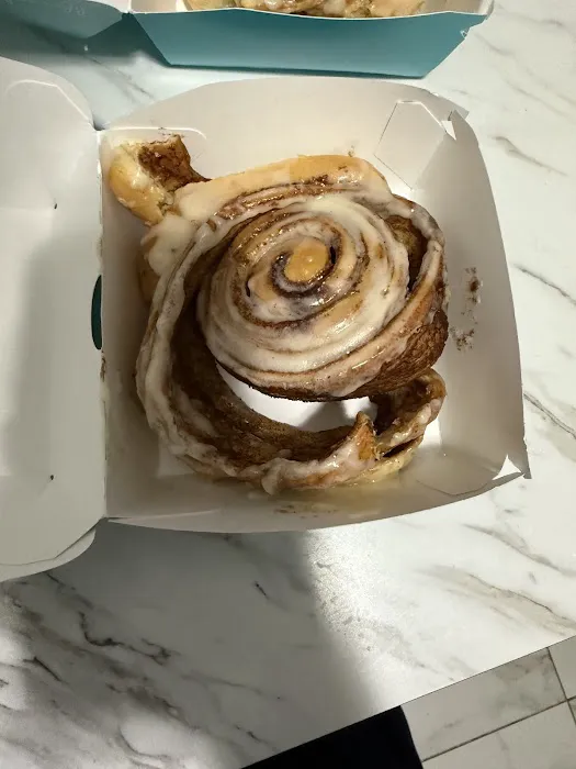 Cinnabon Picture 5
