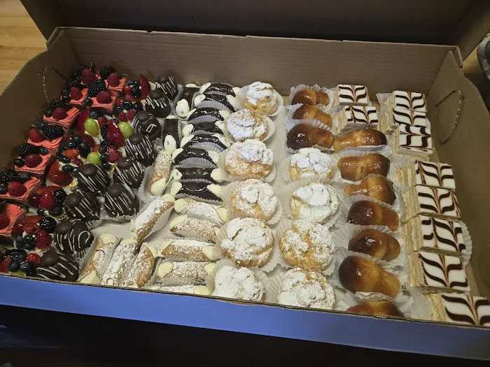 Cuccio's Bakery Picture 2