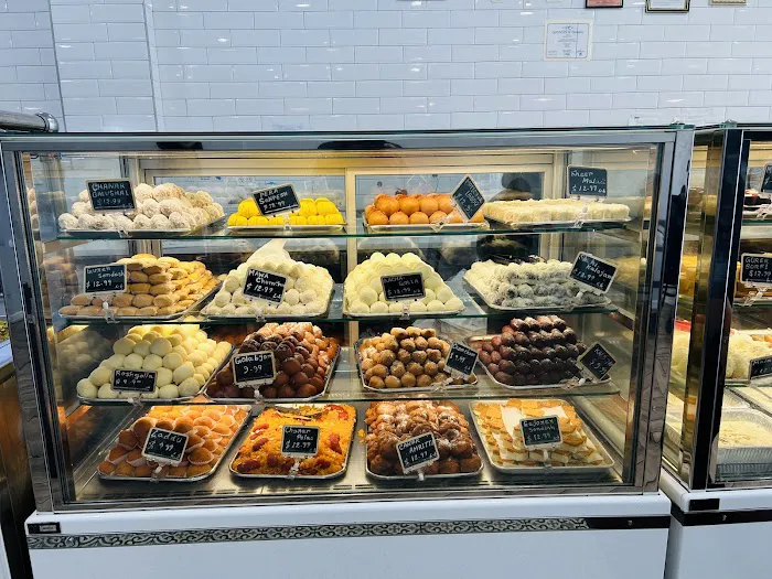 Premium Sweets & Restaurant (প্রিমিয়াম সুইটস এন্ড রেস্টুরেন্ট) Picture 7