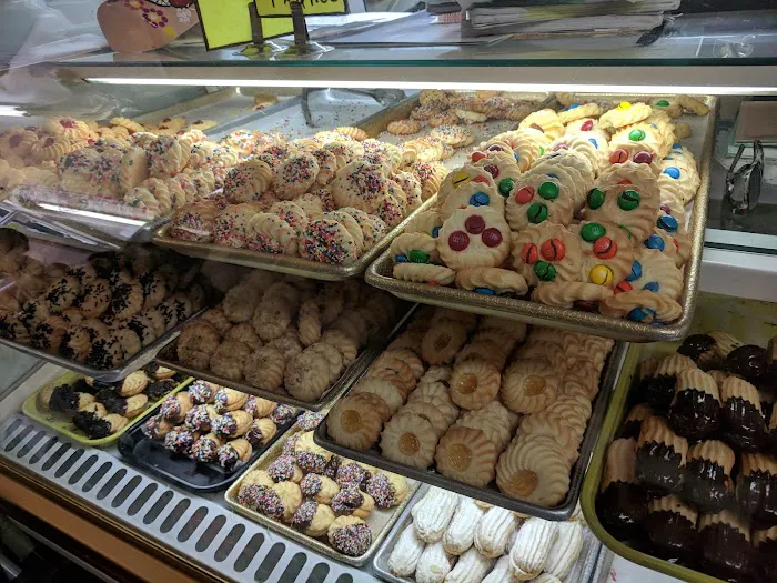 Beky's Bakery Picture 3