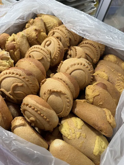 Panaderia Carmelita Picture 2