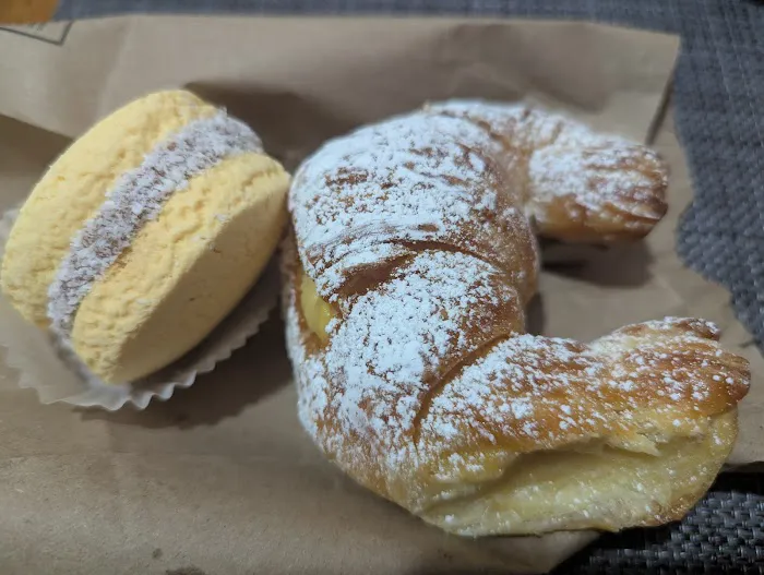 Buenos Aires Bakery Picture 4