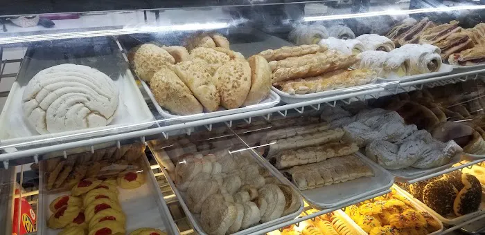 La Noventa Bakery Corporation Picture 8