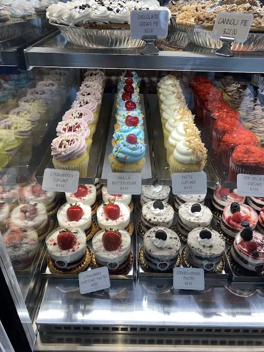 Lulu's Bakery Picture 6