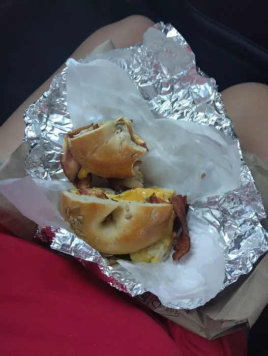 Bagel Oasis Picture 7