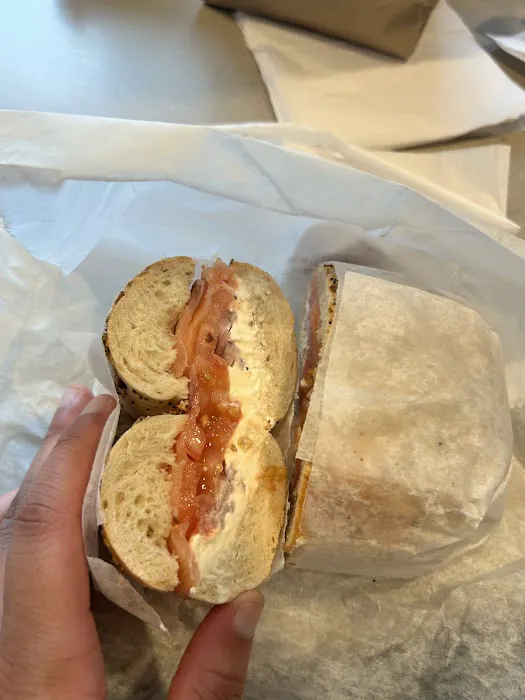 Bagel Oasis Picture 8