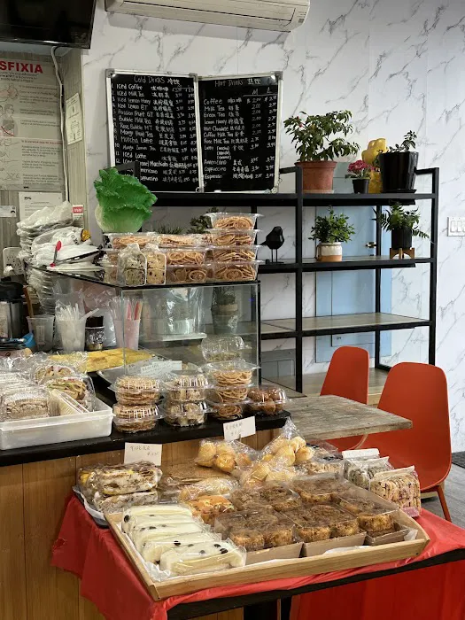 Rose Cake House Picture 2