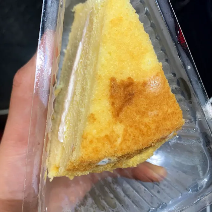 QQ Café & Bakery Picture 8