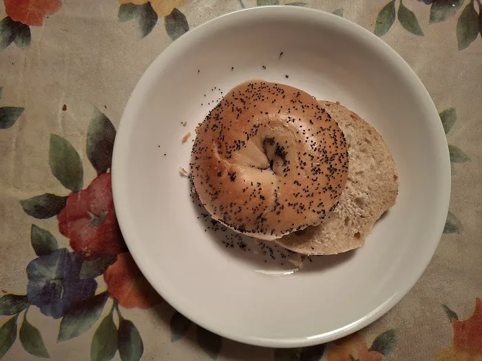 Bagel Bazaar Picture 7