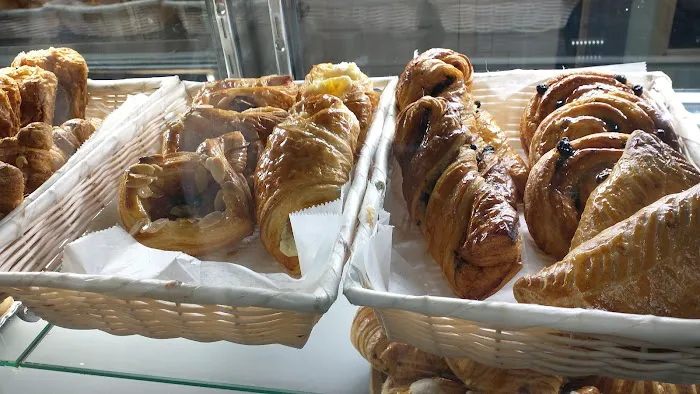 L'Algeroise French pâtisserie Picture 6