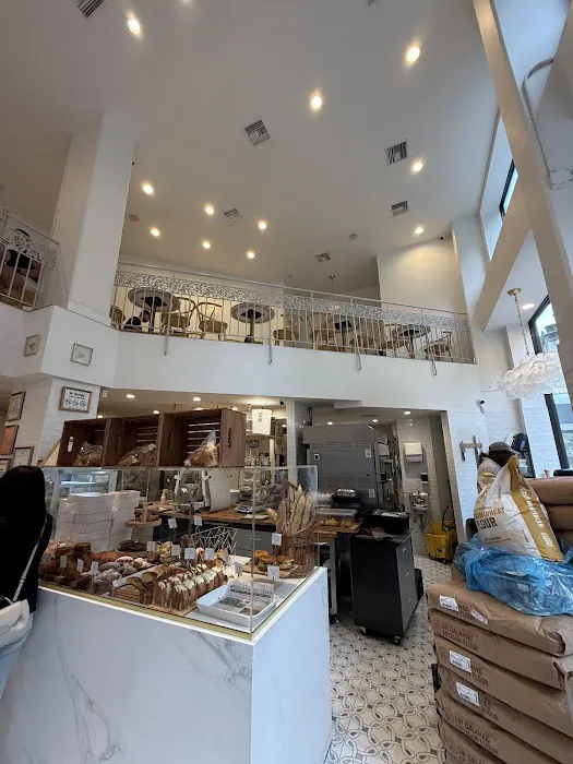 La Farine Pâtisserie et Café Picture 4