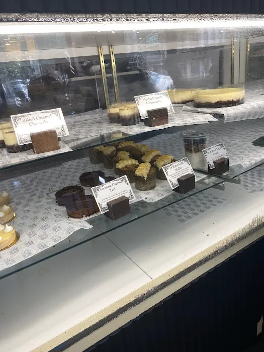 Patis Bakery Picture 5