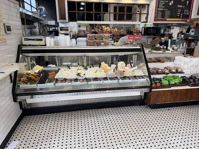 Bagel Shop Picture 8
