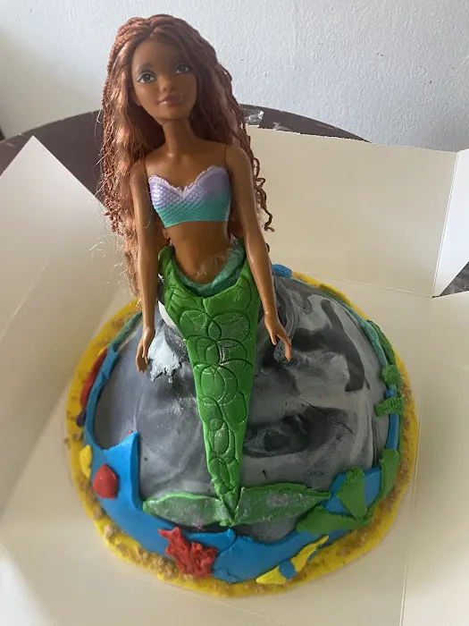 Alexis Cakes & Pastries Picture 2