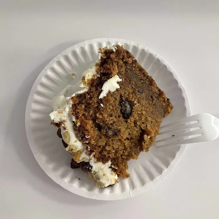 Lloyds Carrot Cake Cafe LLC Picture 3
