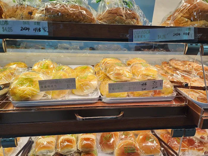 Fay Da Bakery Picture 3