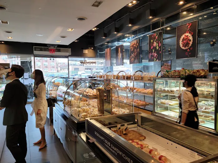 Paris Baguette Picture 3