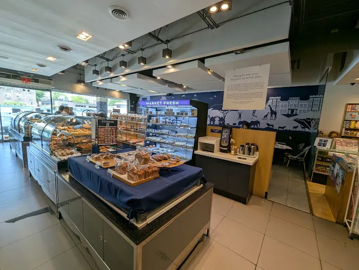 Paris Baguette Picture 1