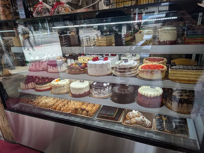 Il Fornaio Bakery Cafe Picture 1