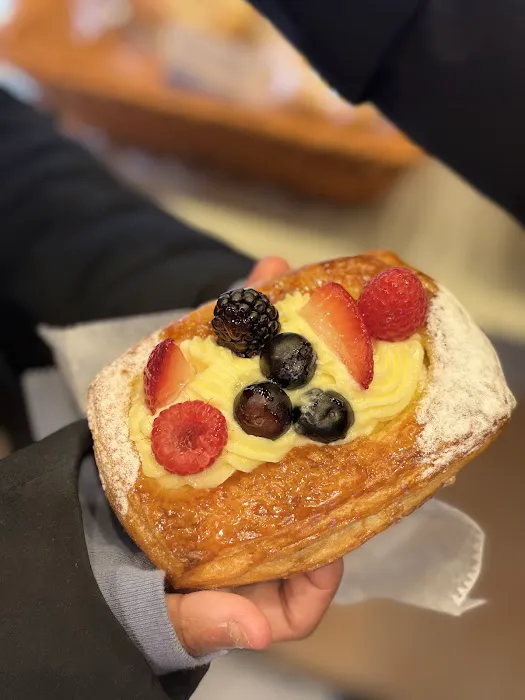 Paris Baguette Picture 2