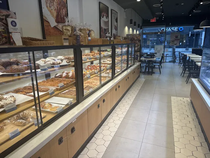 Paris Baguette Picture 3