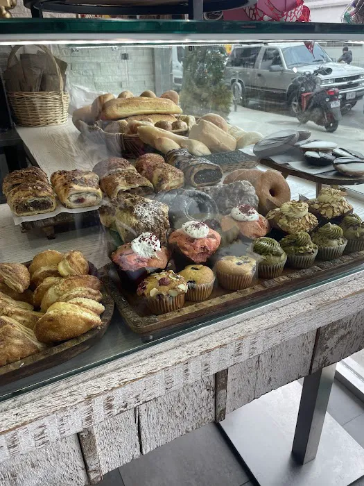 Il Fornaio Bakery Due Picture 8