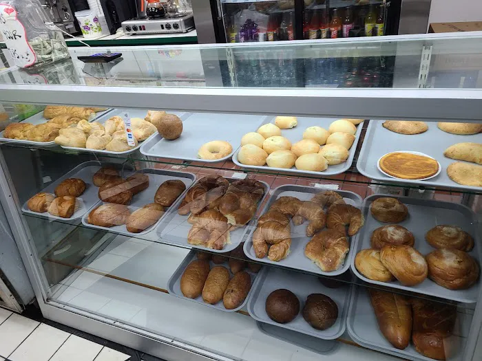 La Sabrosura Bakery Picture 5