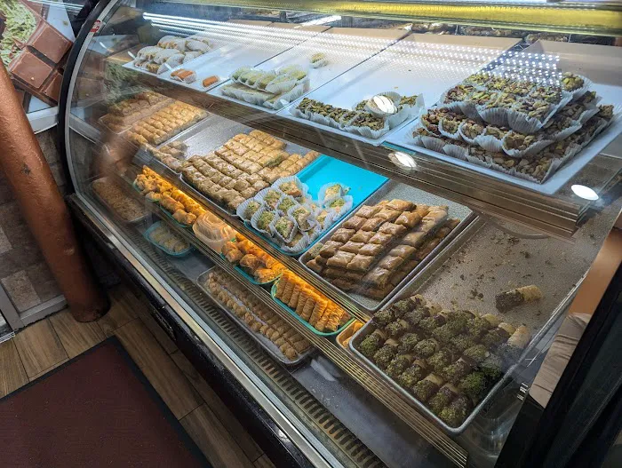 Al-Sham Sweets & Pastries Picture 3