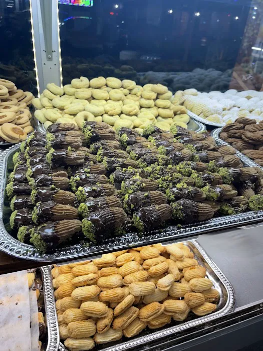 Al-Sham Sweets & Pastries Picture 6
