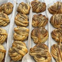 Thrive Bakery + Pantry ico