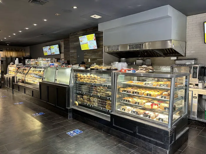 Broadway Bagel Picture 4