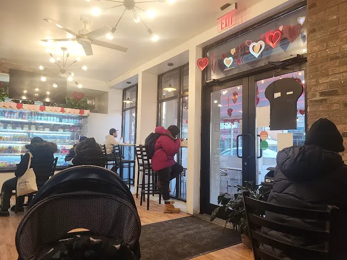 Good Eats BakeShop Picture 8