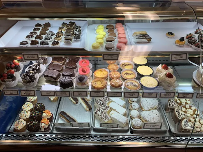 La Tropezienne Bakery Picture 4