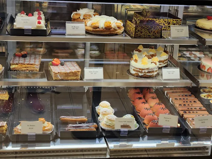 Cannelle Patisserie Picture 2