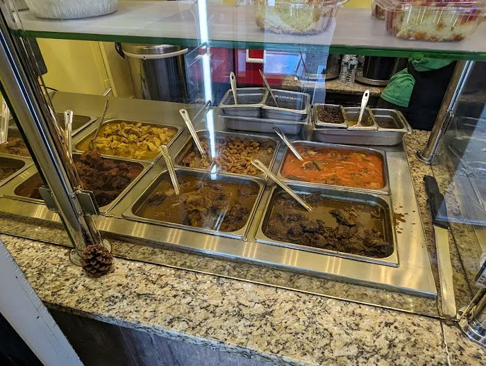 One Stop Roti Shop and Bakery Picture 3