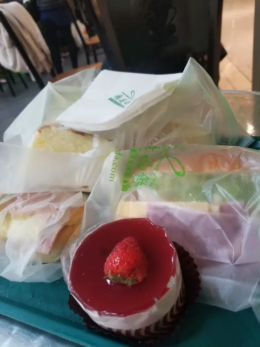 Fay Da Bakery Picture 10