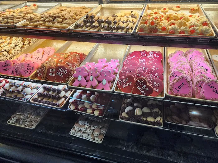 Elite Pastries Cafe Picture 6
