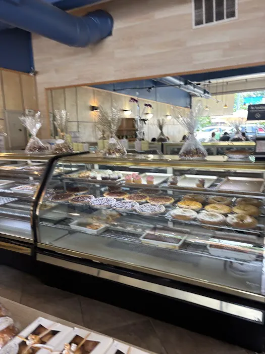 Elite Pastries Cafe Picture 4