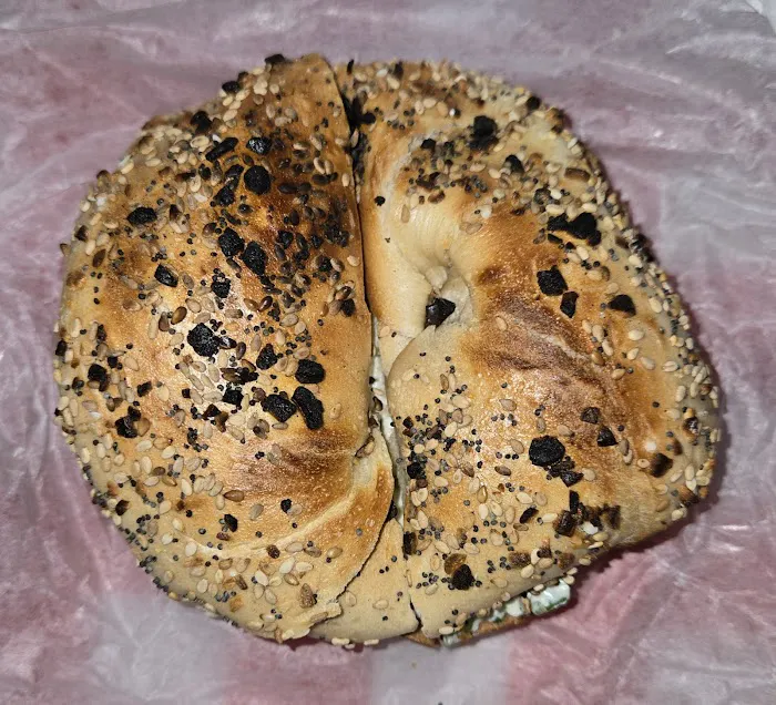 Peter's Hot Bagels Picture 6