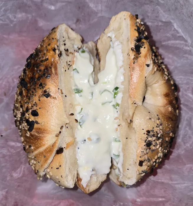 Peter's Hot Bagels Picture 5