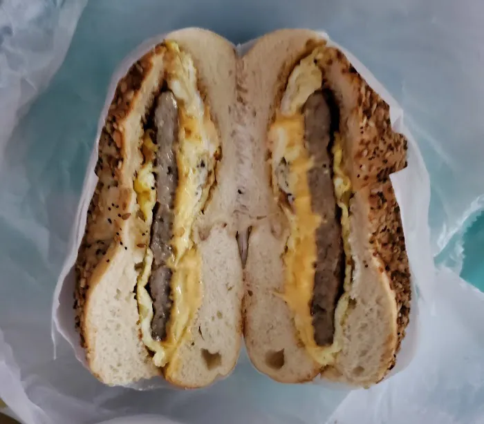 Peter's Hot Bagels Picture 8
